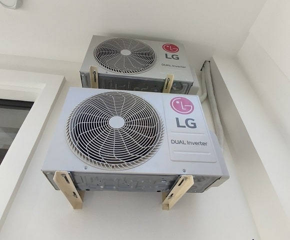 Máy Lạnh LG Inverter 2 HP V18WIN1-Model 2024