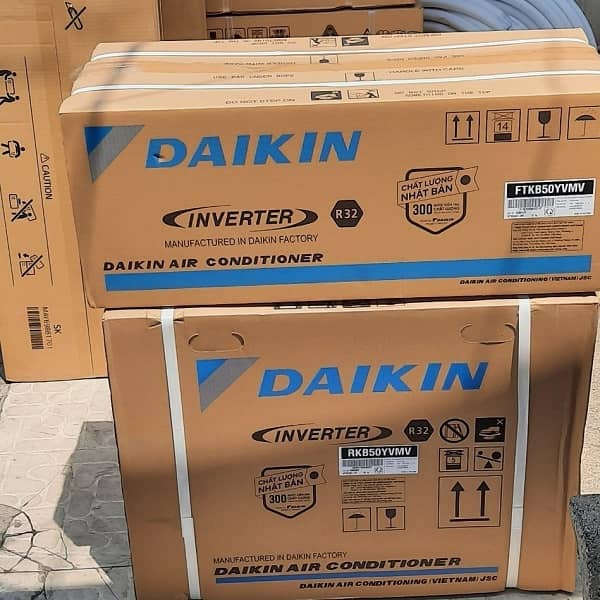 Máy Lạnh Daikin Inverter 2 HP FTKB50YVMV-2024