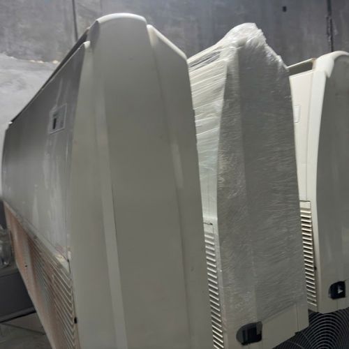 Máy lạnh hàng lướt áp trần Daikin 5.5Hp inverter còn 99%