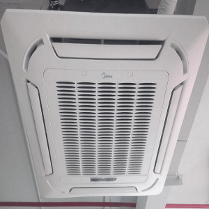 Thanh lý máy lạnh âm trần tại Quận 8