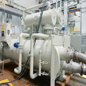 Thi công hệ thống máy lạnh Chiller tại TP. Hồ Chí Minh