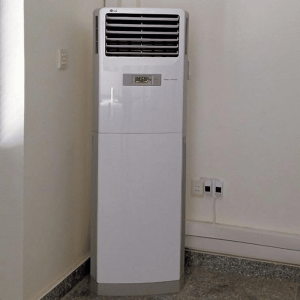 Thanh lý máy lạnh tủ đứng tại Quận 11