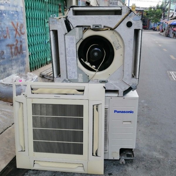 mua-lai-may-lanh-am-tran-panasonic-5-hp-cu-gia-cao-tai-ho-chi-minh2