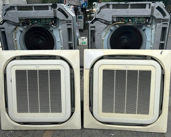 thu-mua-may-lanh-am-tran-daikin-3hp-cu-tai-ho-chi-minh-anh2