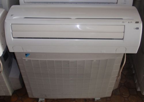 Thu Mua Máy Lạnh Treo Tường, Tủ Đứng, Âm Trần Cũ Giá Tốt Tại TPHCM