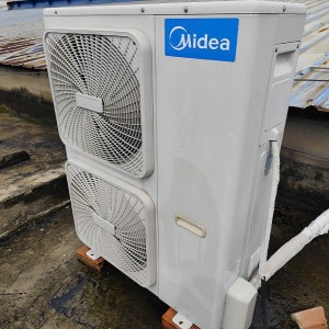 Thi công lắp đặt máy lạnh tủ đứng tại Quận Bình Thạnh